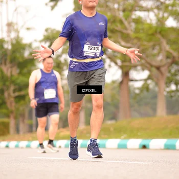 Runner Photo 7543433