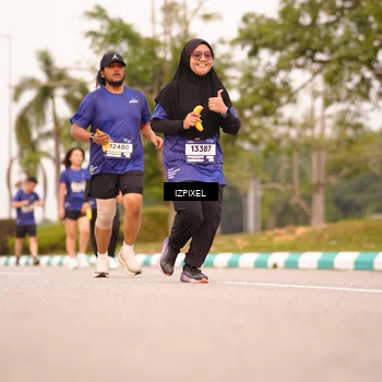 Runner Photo 7543436