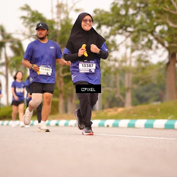 Runner Photo 7543437