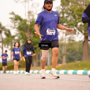 Runner Photo 7543444