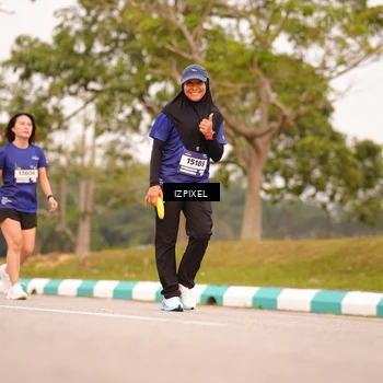 Runner Photo 7543451