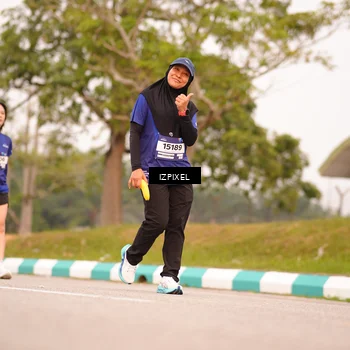 Runner Photo 7543455