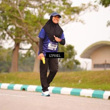 Runner Photo 7543458