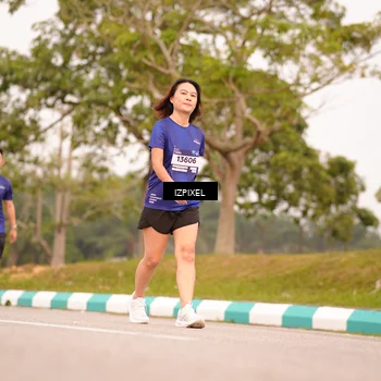 Runner Photo 7543464