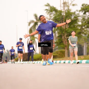 Runner Photo 7543471