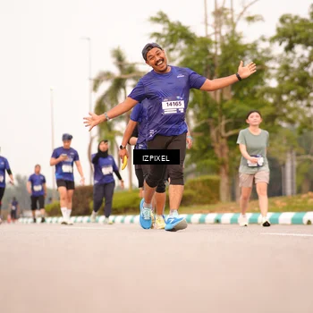 Runner Photo 7543473