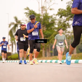 Runner Photo 7543478