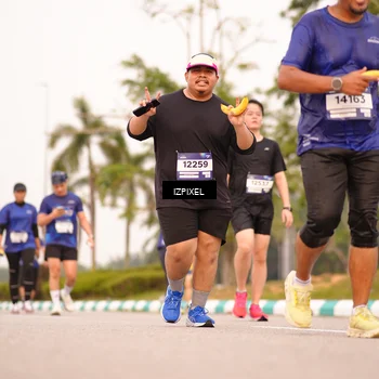 Runner Photo 7543489