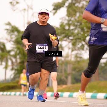 Runner Photo 7543492