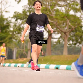 Runner Photo 7543495