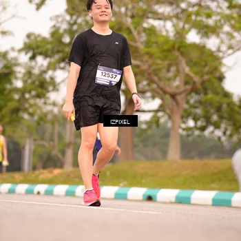 Runner Photo 7543497