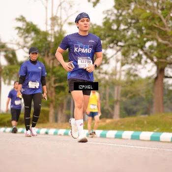 Runner Photo 7543498