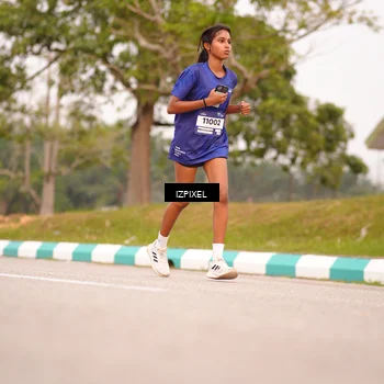 Runner Photo 7543551