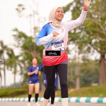 Runner Photo 7543564