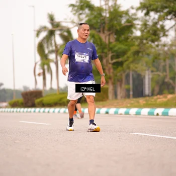 Runner Photo 7543569