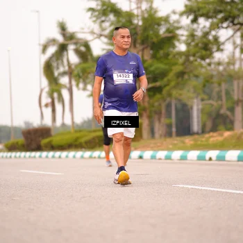 Runner Photo 7543570