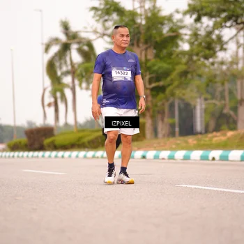 Runner Photo 7543571