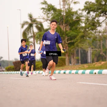 Runner Photo 7543593
