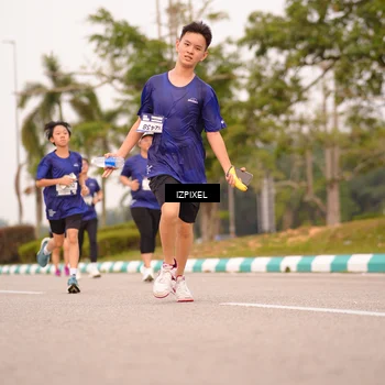 Runner Photo 7543597