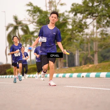Runner Photo 7543598