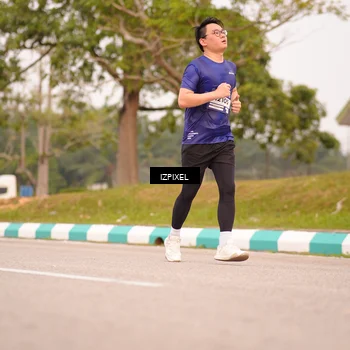 Runner Photo 7543613