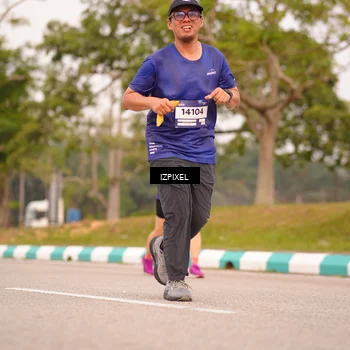 Runner Photo 7543630