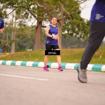 Runner Photo 7543636