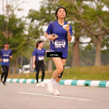 Runner Photo 7543639