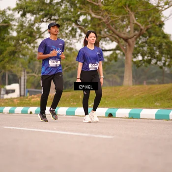 Runner Photo 7543645