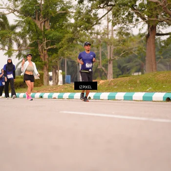Runner Photo 7543652