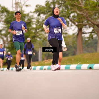 Runner Photo 7543659