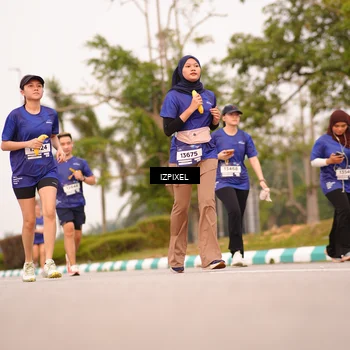 Runner Photo 7543686