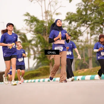 Runner Photo 7543687