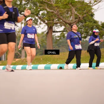 Runner Photo 7543689
