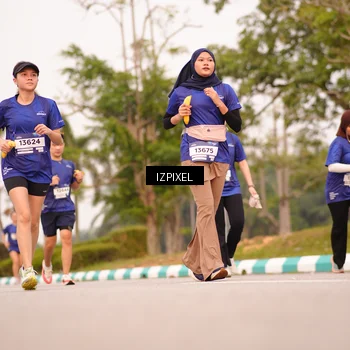 Runner Photo 7543693