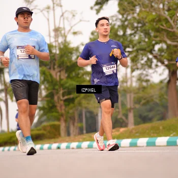Runner Photo 7543702
