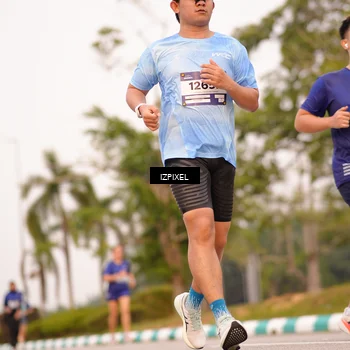 Runner Photo 7543704