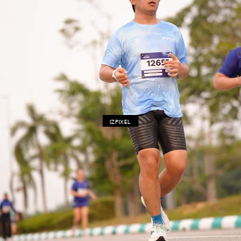 Runner Photo 7543707