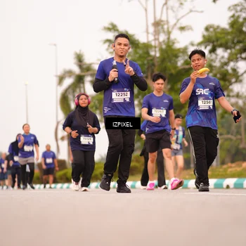 Runner Photo 7543714