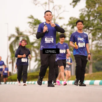 Runner Photo 7543716