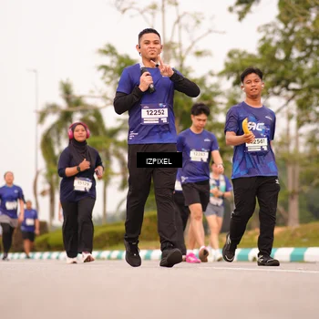 Runner Photo 7543718