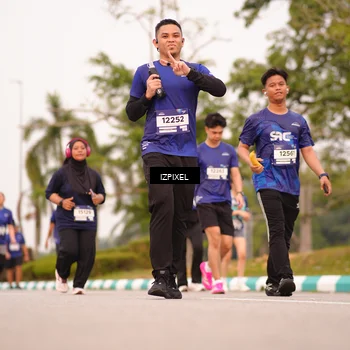 Runner Photo 7543719