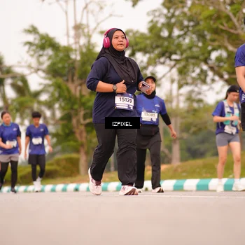 Runner Photo 7543725