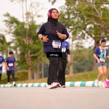 Runner Photo 7543728