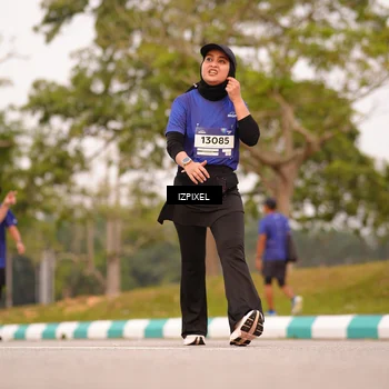 Runner Photo 7543731