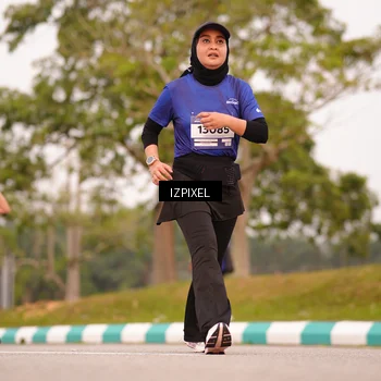 Runner Photo 7543735
