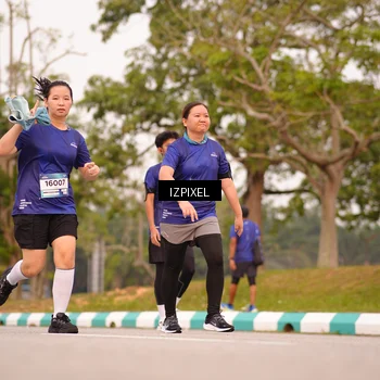 Runner Photo 7543743
