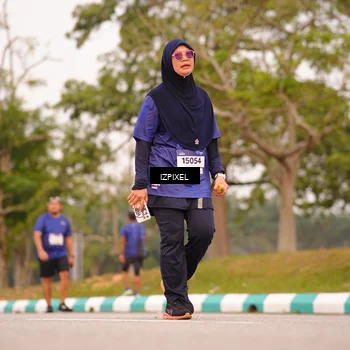 Runner Photo 7543752