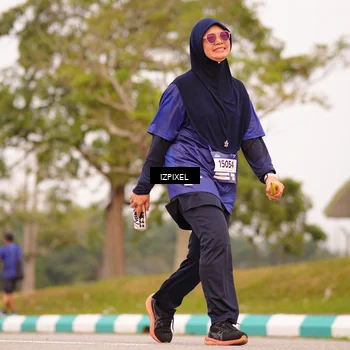 Runner Photo 7543759