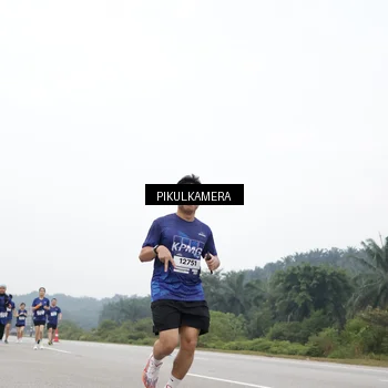 Runner Photo 7543793